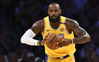 詹姆斯領(lǐng)跑！美媒揭曉NBA搶七得分王，杜蘭特11分，庫里10分，伯德第6。